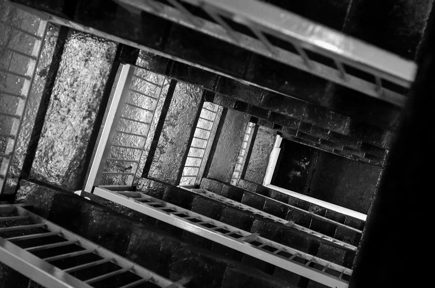 Black White Photography, by Shane Rounce (Ace Media)